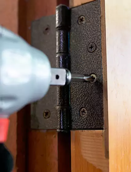 Professional Door Hinge Replacement Coral Gables, FL